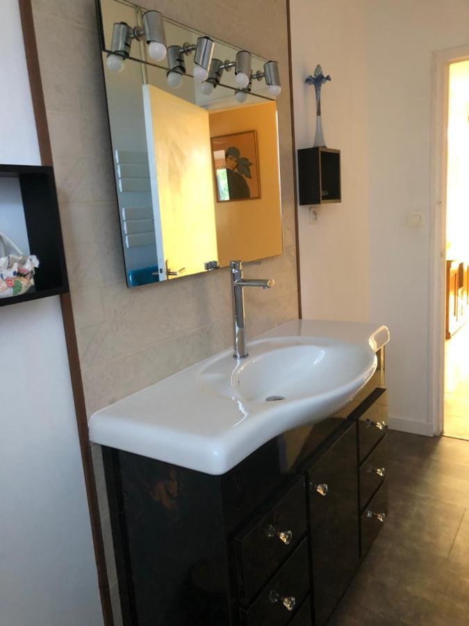 La Holiday home Senouillac